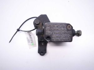 Bomba freno IZQ    Aprilia Sportcity 125 200 2004-2010 C3A0771 IZQ