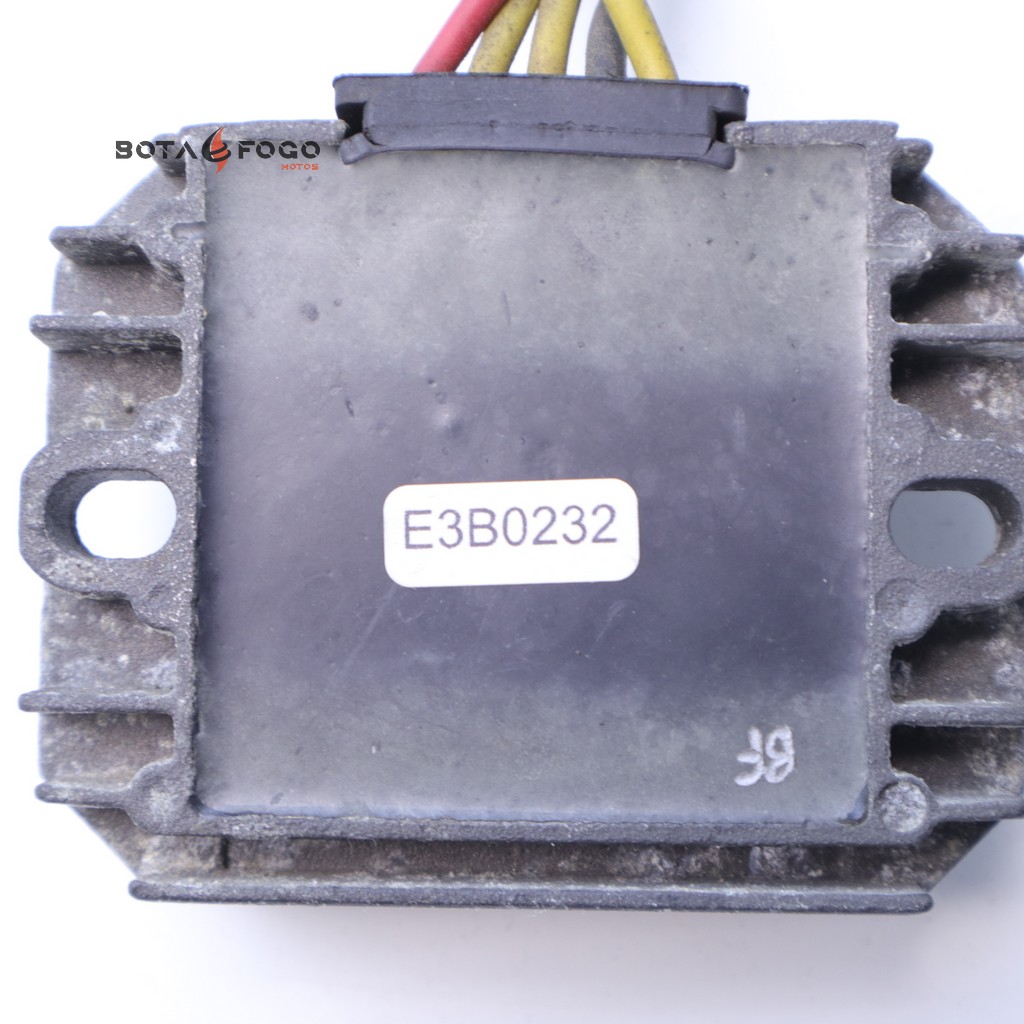 E3B0232_4
