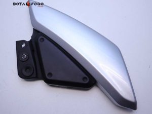 Bajo asiento DCH Suzuki Inazuma Gw 250 2012-2018 P3B0082