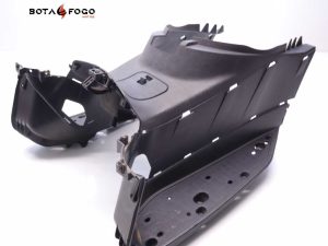 Suelo Yamaha Xmax 125/250 2004-2008 P5A0084