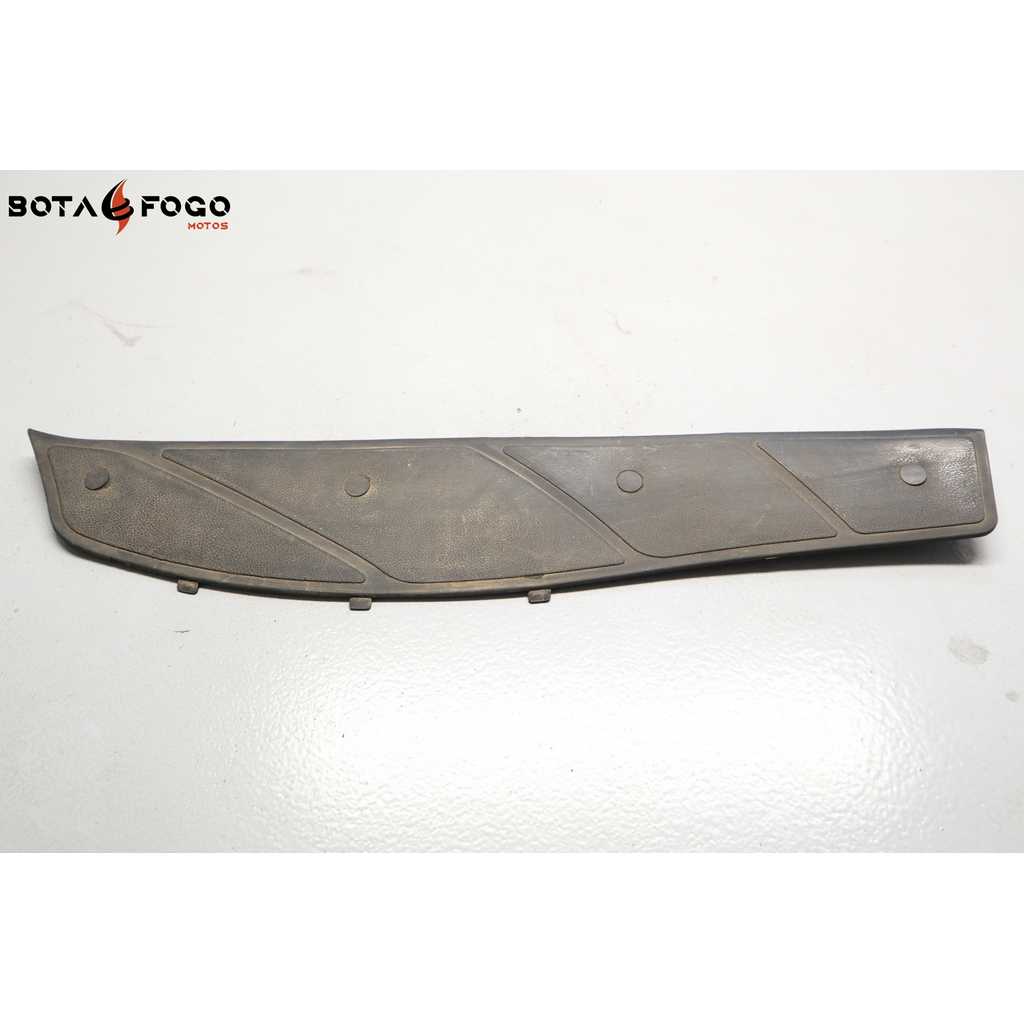 Alfombrilla IZQ Piaggio X9 125 2006 P3C884 - Imagen 2