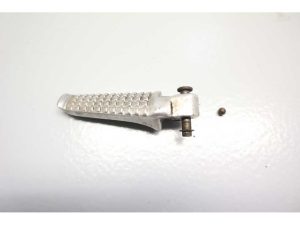 Estribera IZQ GSF Bandit 600 C3C343