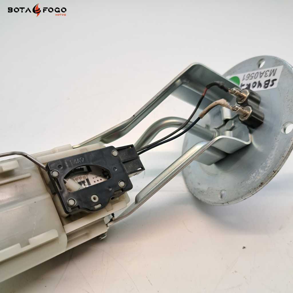 Bomba gasolina Suzuki Burgman 400 2006-2016 M3A0561 15100-05H10 / UC-T35SU62 - Imagen 2