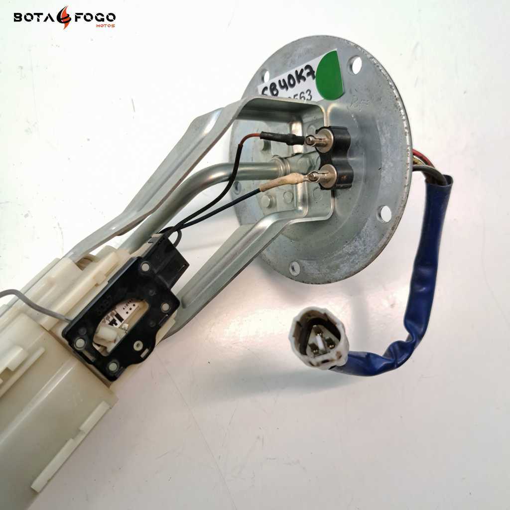 Bomba gasolina Suzuki Burgman 400 2006-2016 M3A0563 15100-05H00 / UC-T35SU51 - Imagen 2