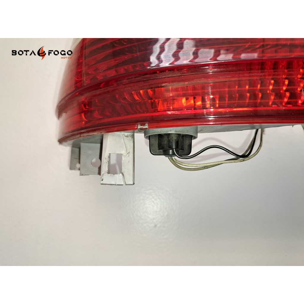 SB12K7E3C1642_3