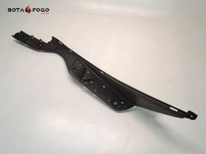Suelo IZQ Suzuki Burgman 250 400 2002-2006 P5C036 48122-14G0