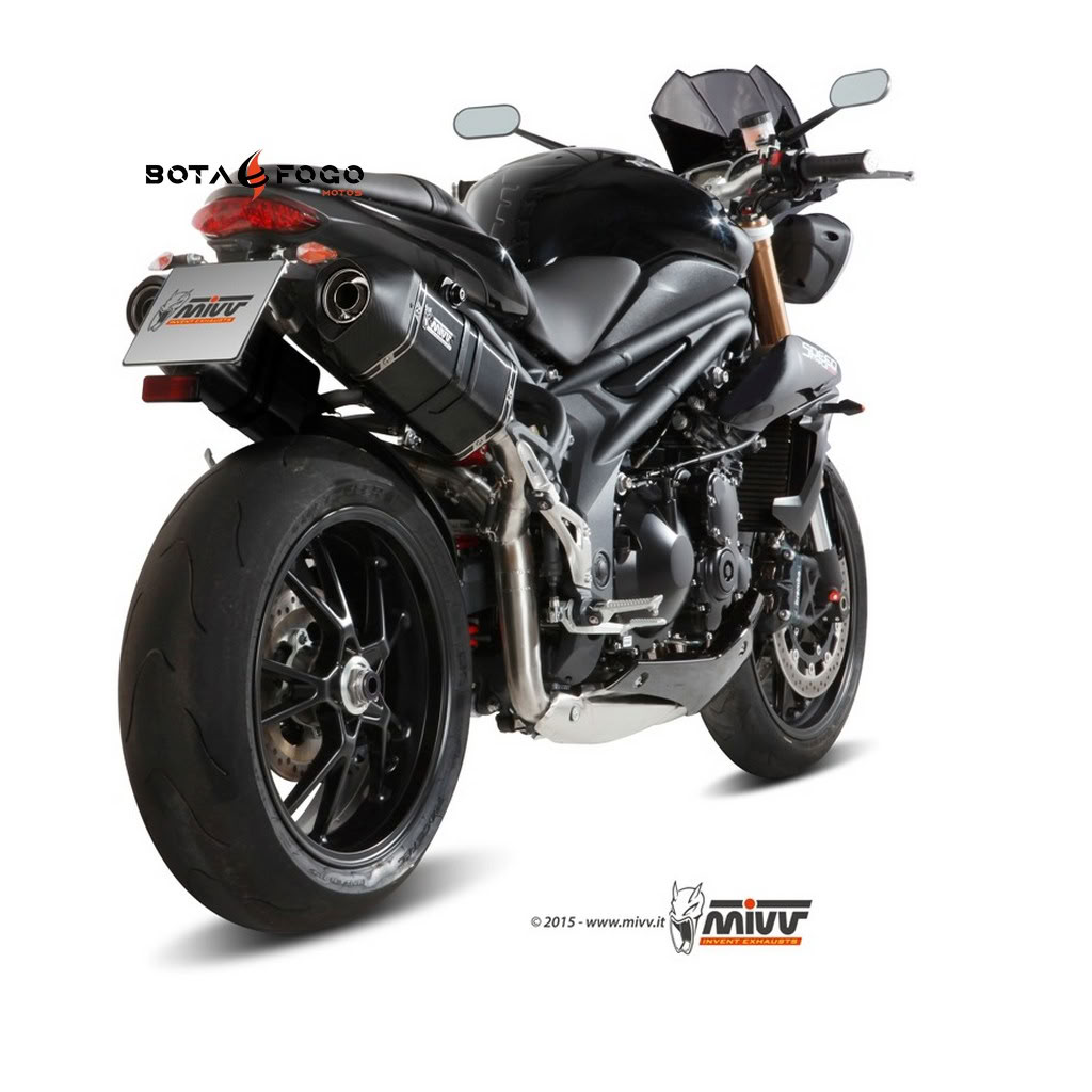 Triumph_SpeedTriple1050_2011-_73AT012LRB_02
